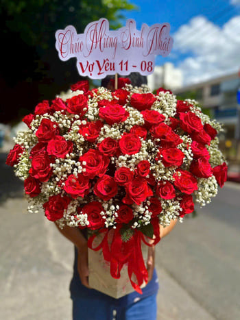 Shop Hoa Tươi Phường Thanh Đức Vĩnh Long Đội Ngũ Thợ Cắm Hoa Chuyên Nghiệp