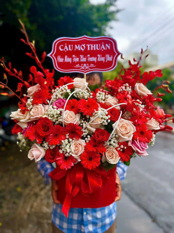 Shop Hoa Tươi Xã Hòa Minh Vĩnh Long Nhân Viên Hỗ Trợ Đặt Nhanh Chóng