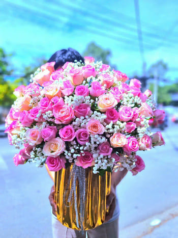 Shop Hoa Tươi Phường Long Mỹ Cần Thơ Nhân Viên Hỗ Trợ Miễn Phí