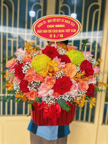 Shop Hoa Tươi Xã Minh Châu Nghệ An Nhân Viên Hỗ Trợ Free