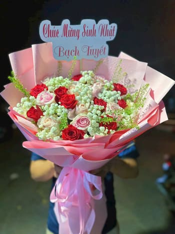 Shop Hoa Tươi Xã Vân Sơn Phú Thọ Đội Ngũ Nhân Viên Hỗ Trợ Miễn Phí