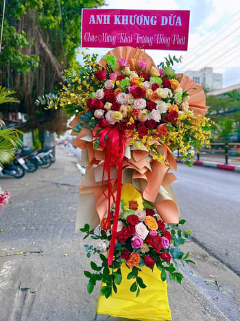 Shop Hoa Tươi Xã Nam Hòa Thái Nguyên Thợ Cắm Hoa Đẹp