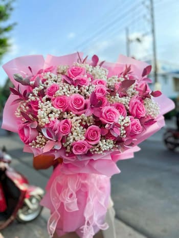 Shop Hoa Tươi Xã Nghĩa Tá Thái Nguyên Nhân Viên Thiết Kế Hoa Nhanh