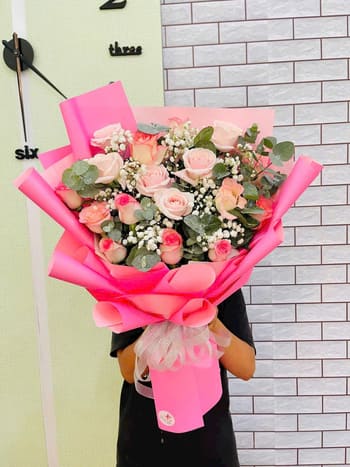 Shop Hoa Tươi Xã Tiên Nguyên Tuyên Quang Đội Ngũ Thợ Cắm Hoa Tỉ Mỉ