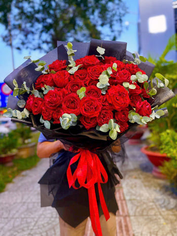 Shop Hoa Tươi Xã Văn Giang Hưng Yên Thợ Thiết Kế Hoa Tỉ Mỉ