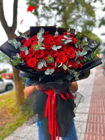 Shop Hoa Tươi Xã Quang Lịch Hưng Yên Thợ Cắm Hoa Chuyên Nghiệp